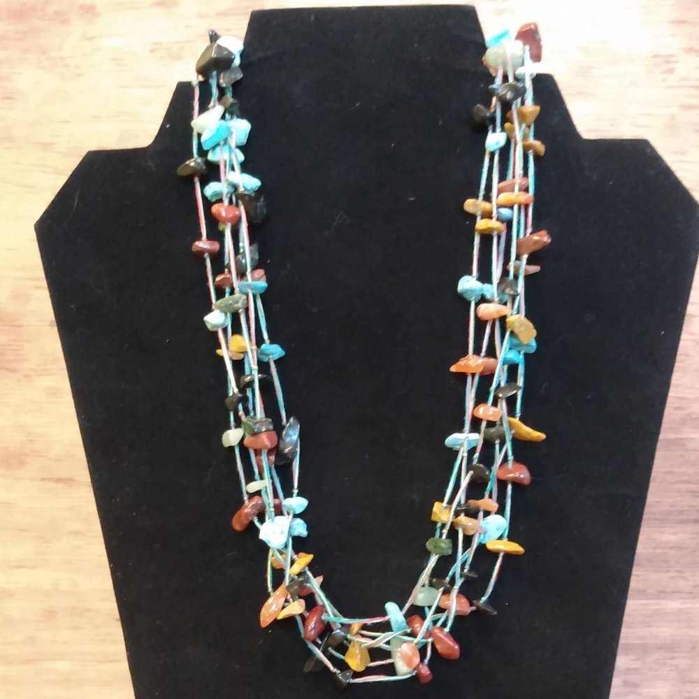 Necklace w/Natural Stones